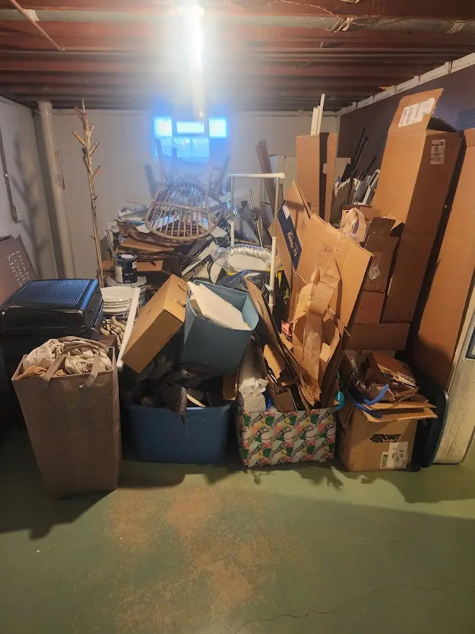 Roll-off dumpster container at job site for 6 Yard Dumpster Rental in Los Lunas